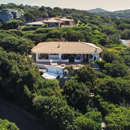 Akenta By Interhome Aglientu